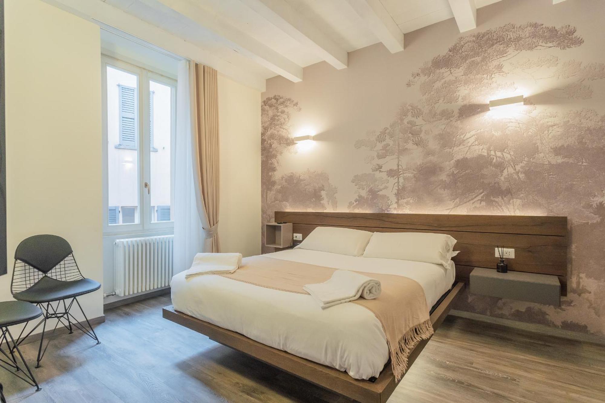 Modern & Stylish Apartment In Como City By Rent All Como Exterior photo